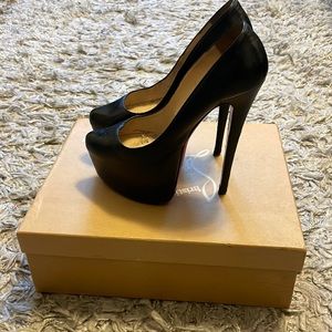 Daffodile 160 KID Louboutin shoes black preowned